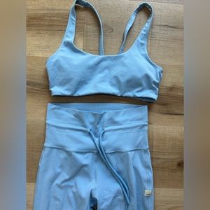 Vuori Yosemite sports bra